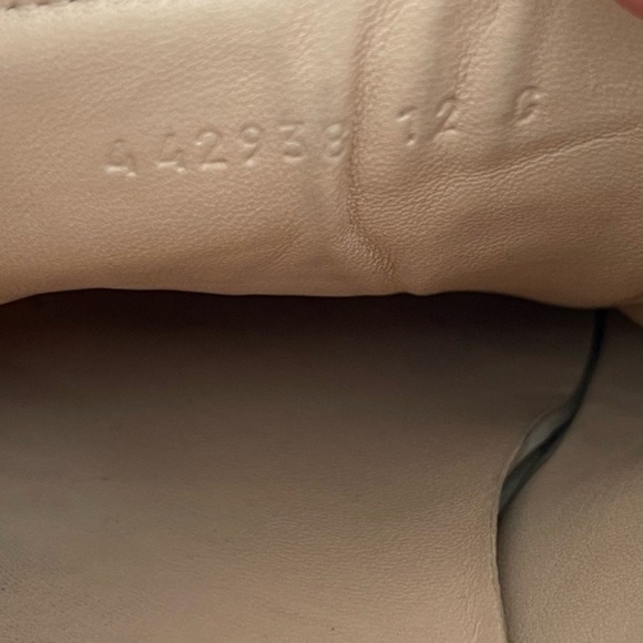 Gucci sneaker studded black and gold mens size 12 g worn twice - Picture 8 of 13